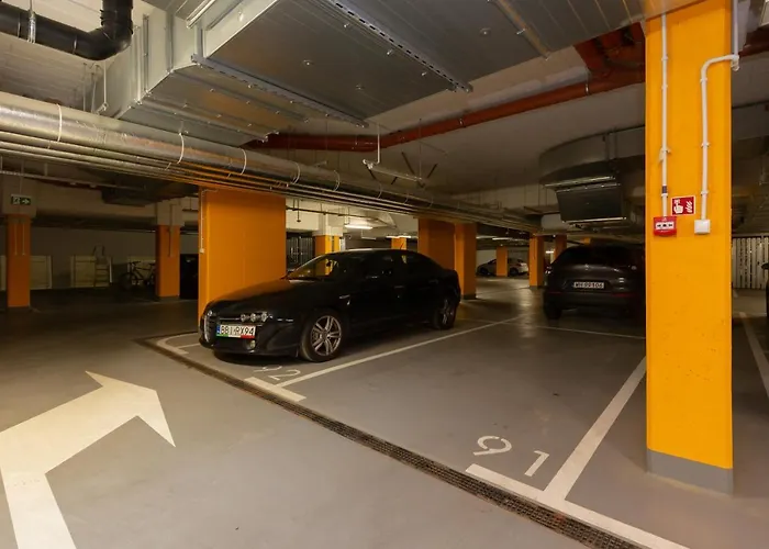 Apartman Kotsisa With Parking By Renters