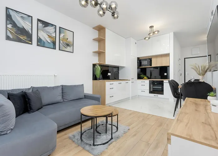 Kotsisa With Parking By Renters