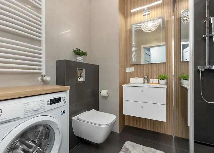 Apartman Kotsisa With Parking By Renters *