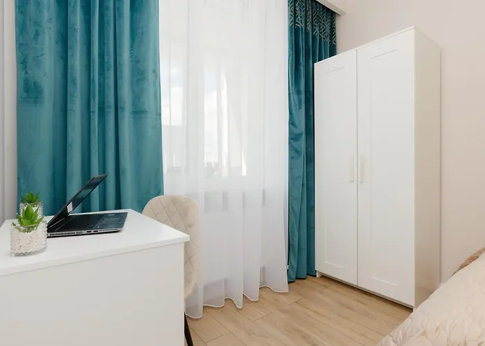 Kotsisa With Parking By Renters Apartman *