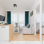Apartment Kotsisa With Parking By Renters *